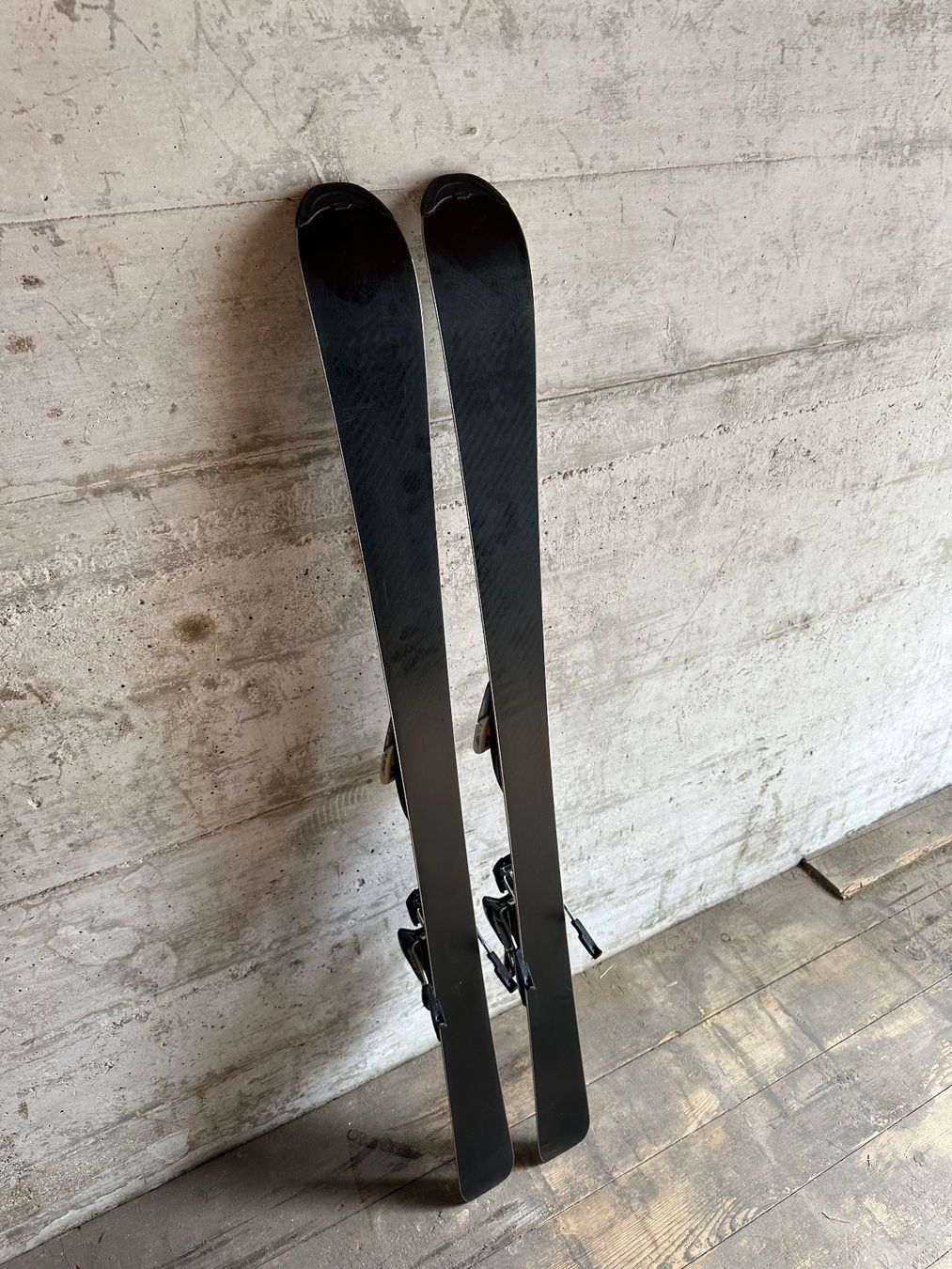 Salomon Sci: Salomon Jr Ski 130CM – Usato da Emmenbrücke venduto da karkarkar 4