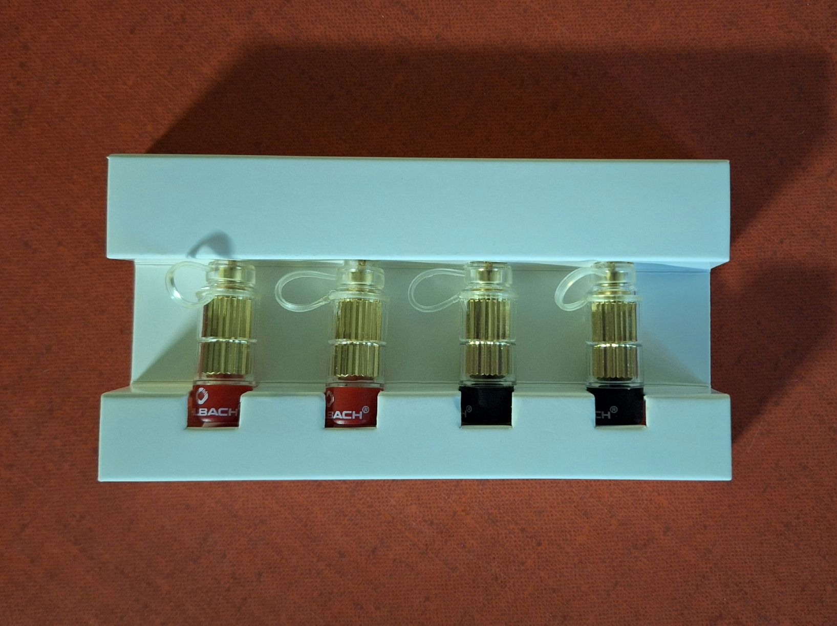 Oehlbach Cavi: Oehlbach Solution Banana-Flex - 4er Set 24CT Gold – Nuovo e nell'imballaggio originale da zürich venduto da Dumbala 2