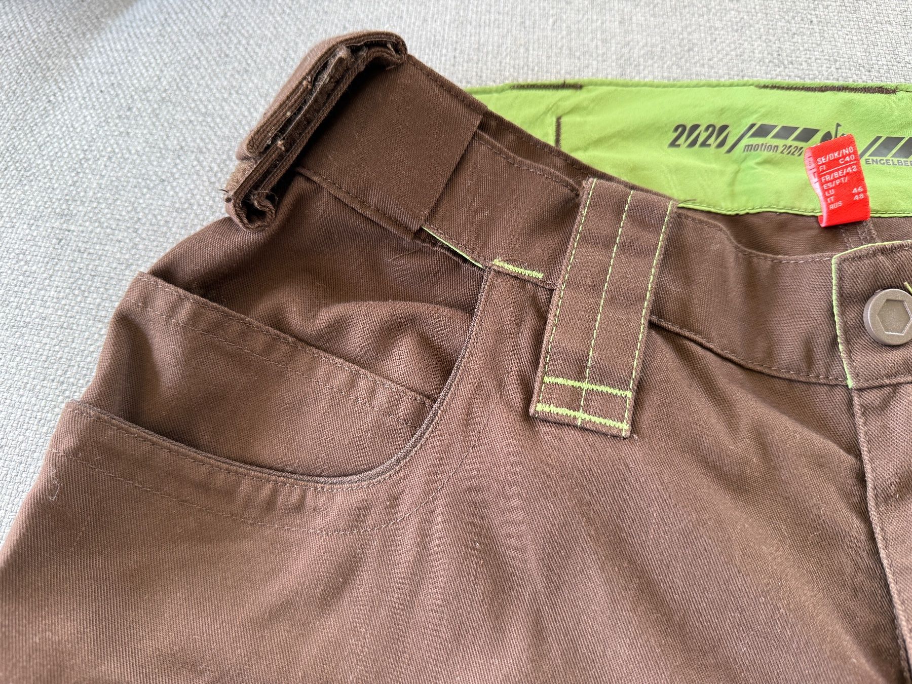 Engelbert Strauss Pantaloni: Kurze Engelbert Strauss Hose, Größe 40 E. S. Motion Damen – Usato da Ennetbaden venduto da mapa05 3