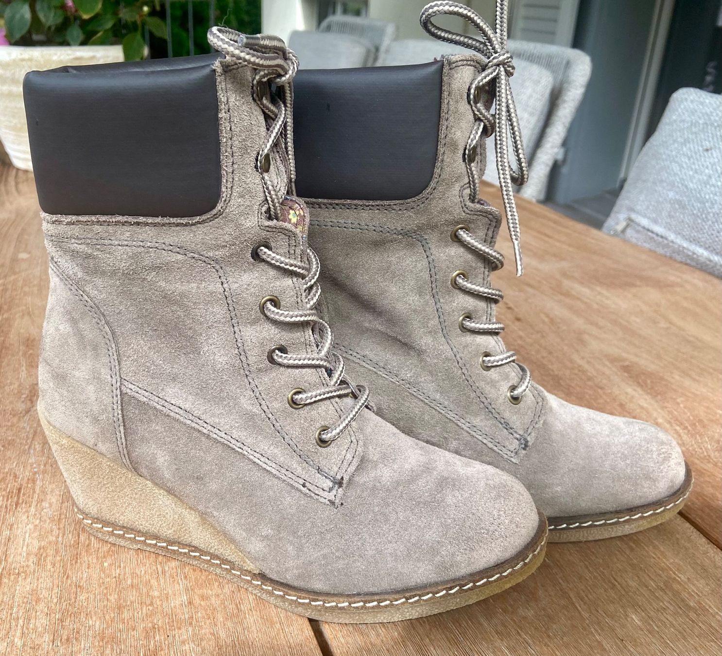 Scarpe da donna: Keilboots 36 – Usato da Widnau venduto da ama_7xzk