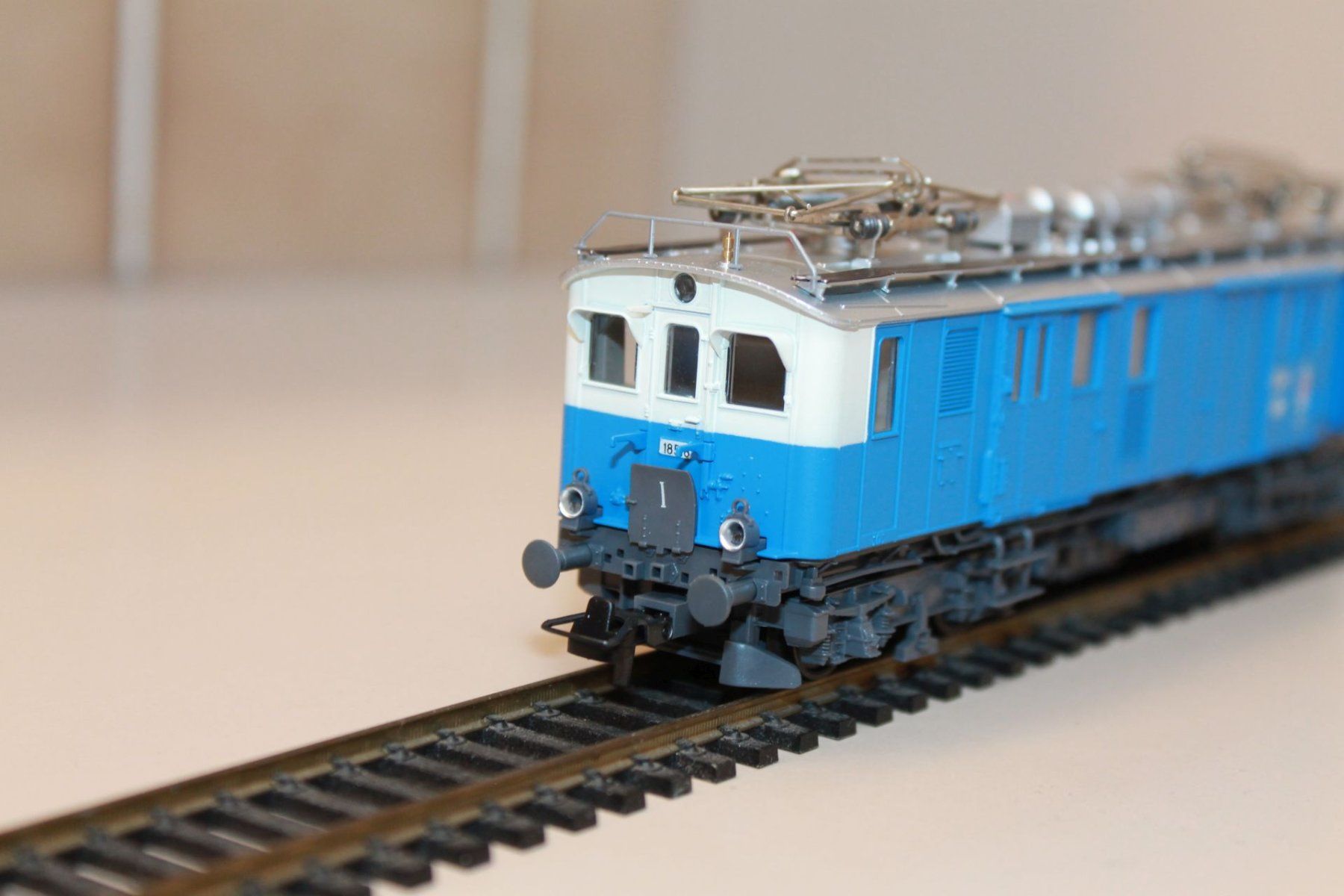 Roco Modelleisenbahnen: Roco Fe 4/4 – Gebraucht aus Birmensdorf ZH von Buhwil18 2