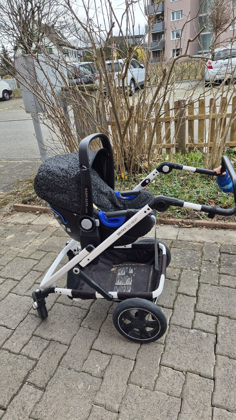 Britax Römer Kinderwagen: Britax Go Next 3-Teiliges Kinderwagen – Gebraucht aus Dübendorf von koc_hg8d 6