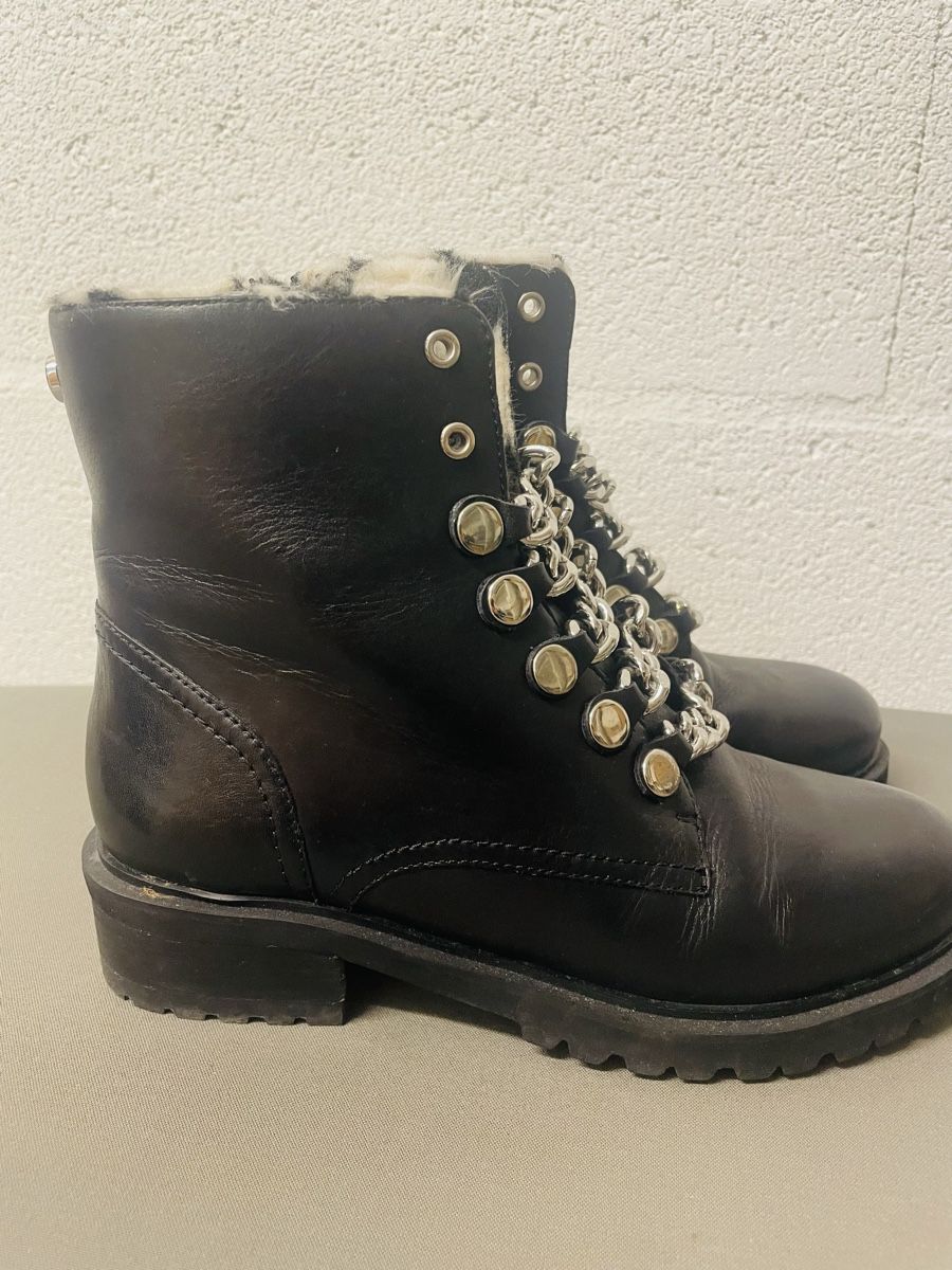Scarpe da donna: Bottines d’hiver pointure 36 – Usato da Belmont-Lausanne venduto da tina19512012 1