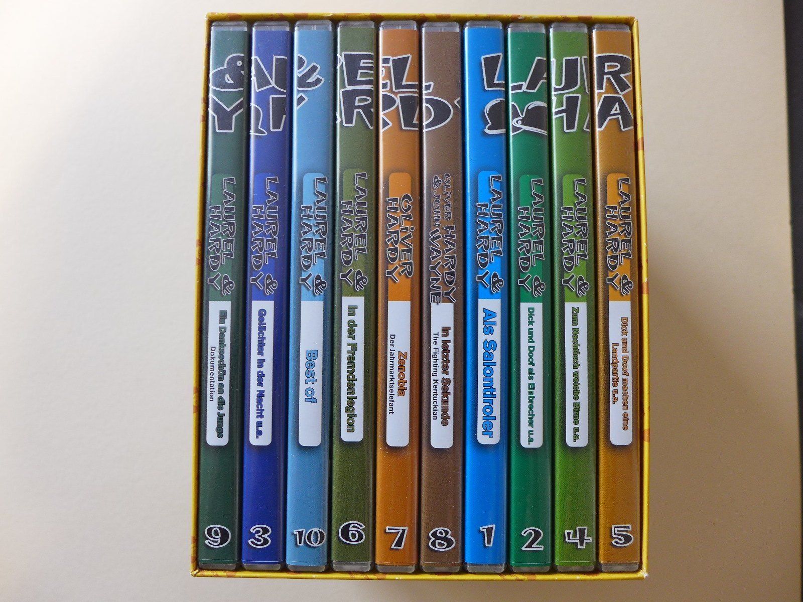 Alle DVDs: 30 Stk DVD Laurel & Hardy - Komplette Sammlung – Gebraucht aus Müllheim Dorf von Sleepnot 7