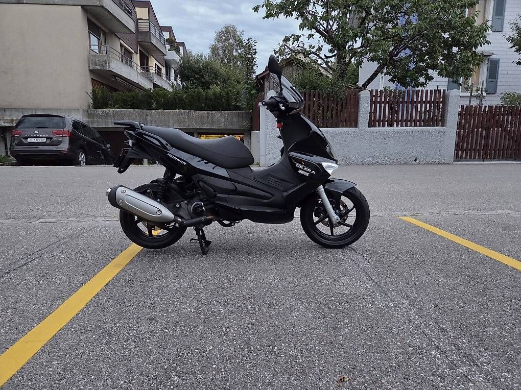 Gilera Scooter: Gilera Runner 125 ST – Usato da Biel/Bienne venduto da Sev99 1