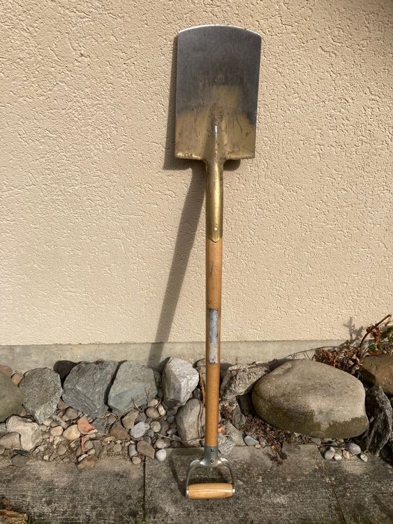 Spaten für Garten Kaufen auf Ricardo
