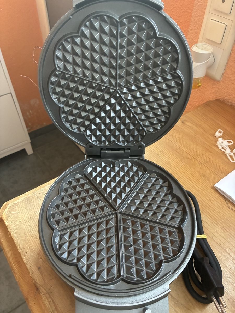 Küchengeräte: Waffeleisen – Gebraucht aus Däniken SO von Sonjab0 1