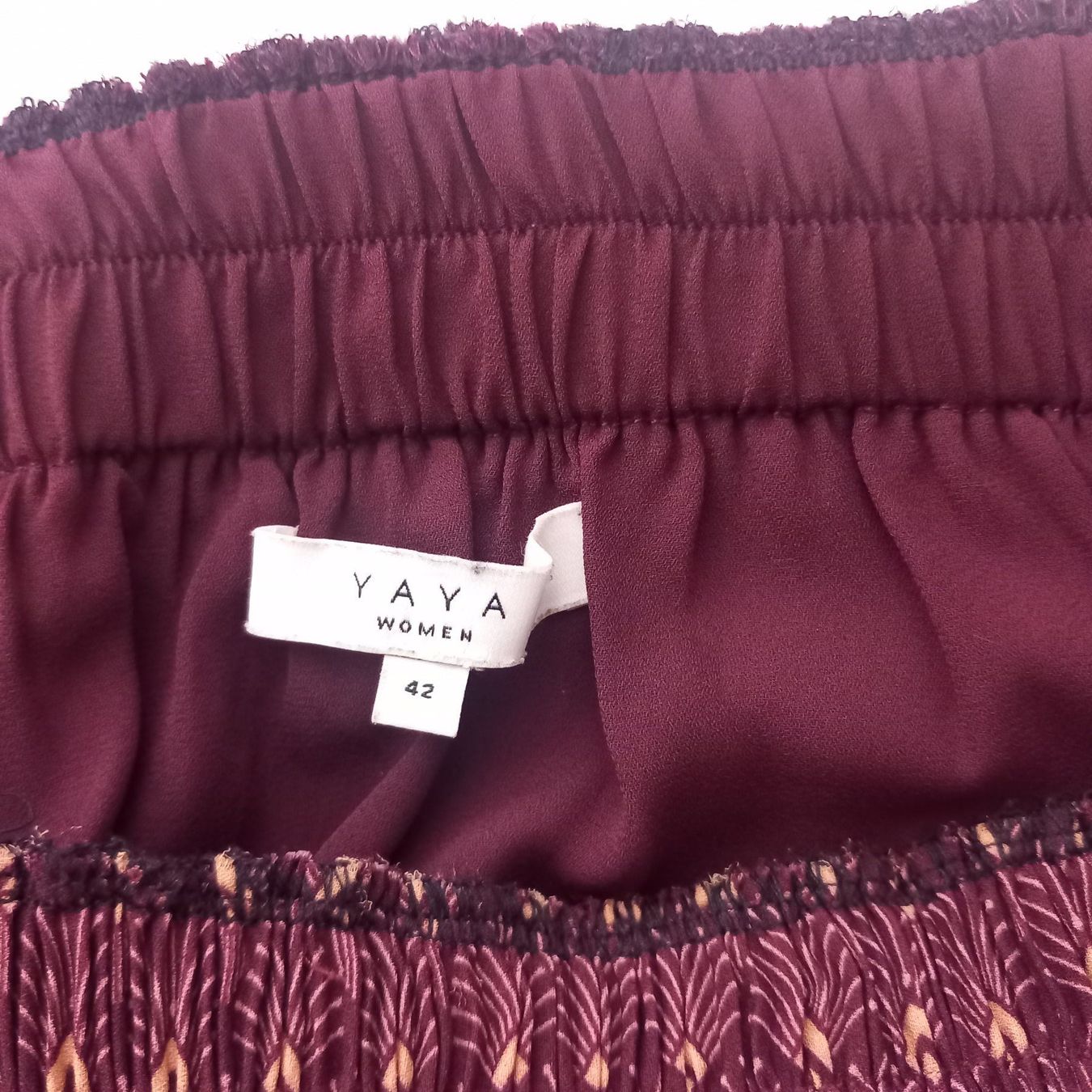 Gonne: YAYA ROCK GR. L 40 – Usato da Nottwil venduto da cecilia44 1