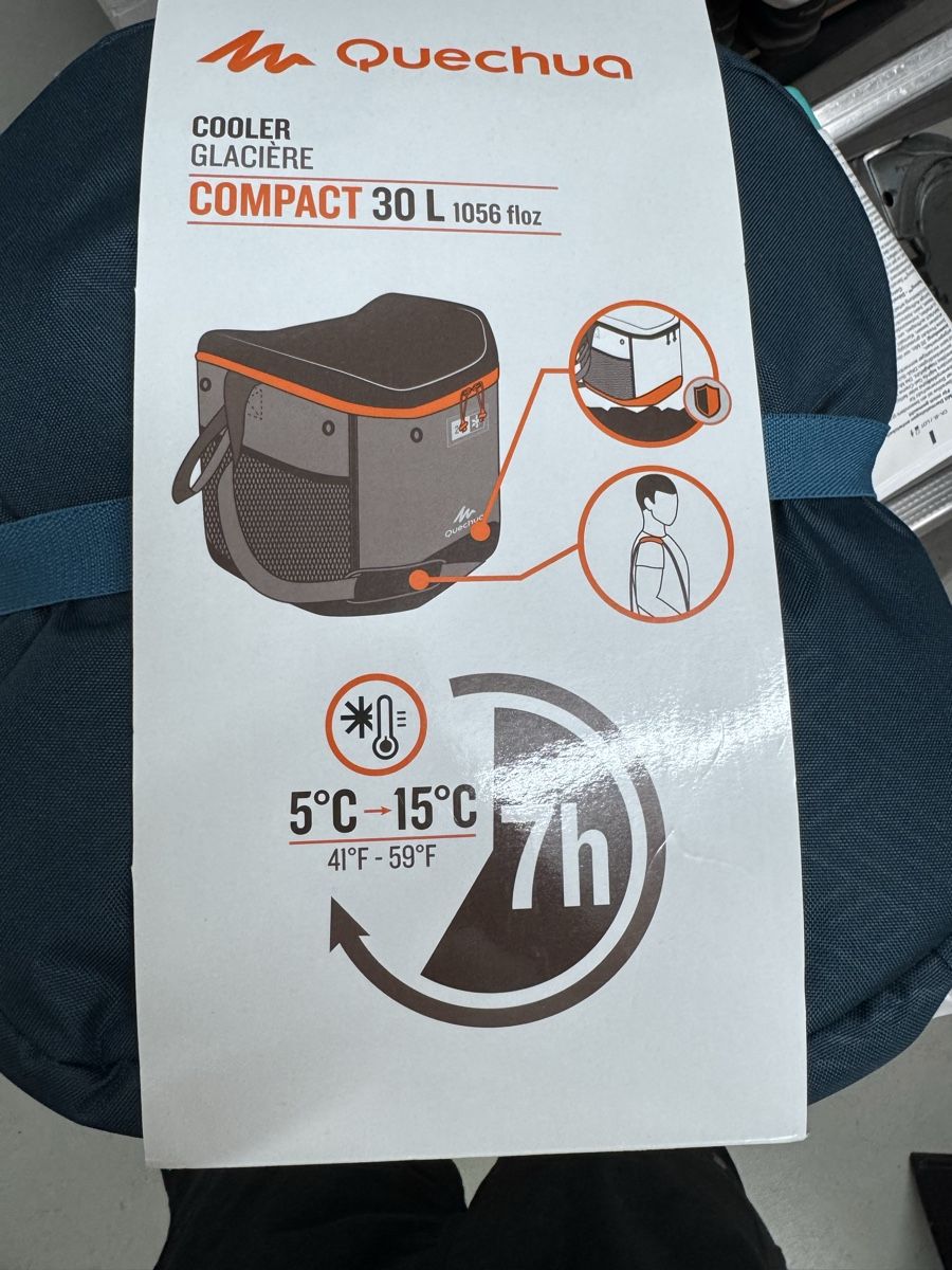 Kühlschränke & Kühlen: Kühltasche Quechua Compact 30L neu – Neu und originalverpackt aus St. Gallen von Dalo