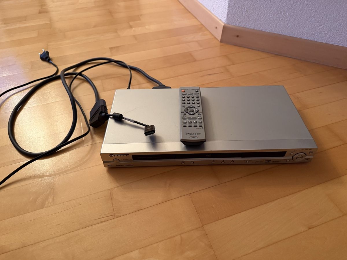 Pioneer Lettore multimediale & Streamer: Pioneer DVD Player – Usato da Hinwil venduto da AnabelBurkhalter