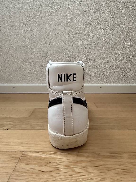 Scarpe da uomo: Nike Vintage – Usato da Dietikon venduto da AgathaJ 1