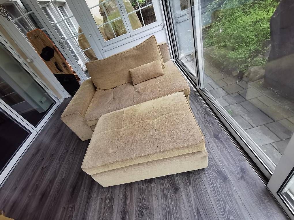 Sofas: Lounge mit Hocker Calligaris – Gebraucht aus Schübelbach von chile01