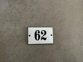 Altes Emailschild 62