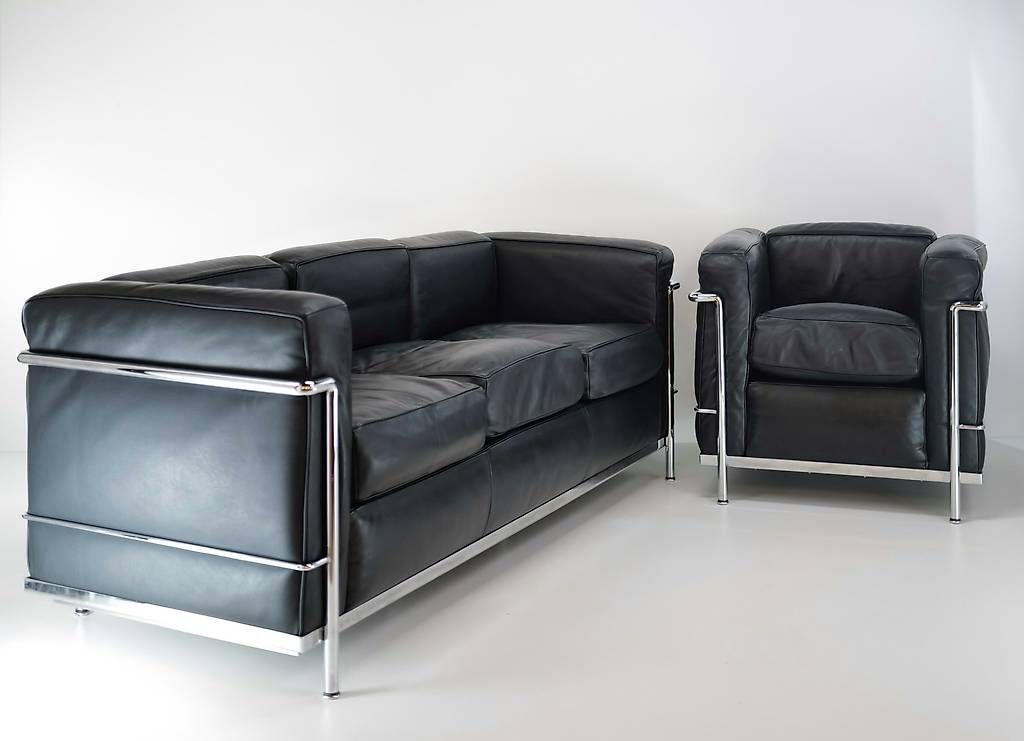Le Corbusier Divani: LC2 Sofa & Sessel: Designklassiker von Le Corbusier – Usato da Beromünster venduto da VSNC