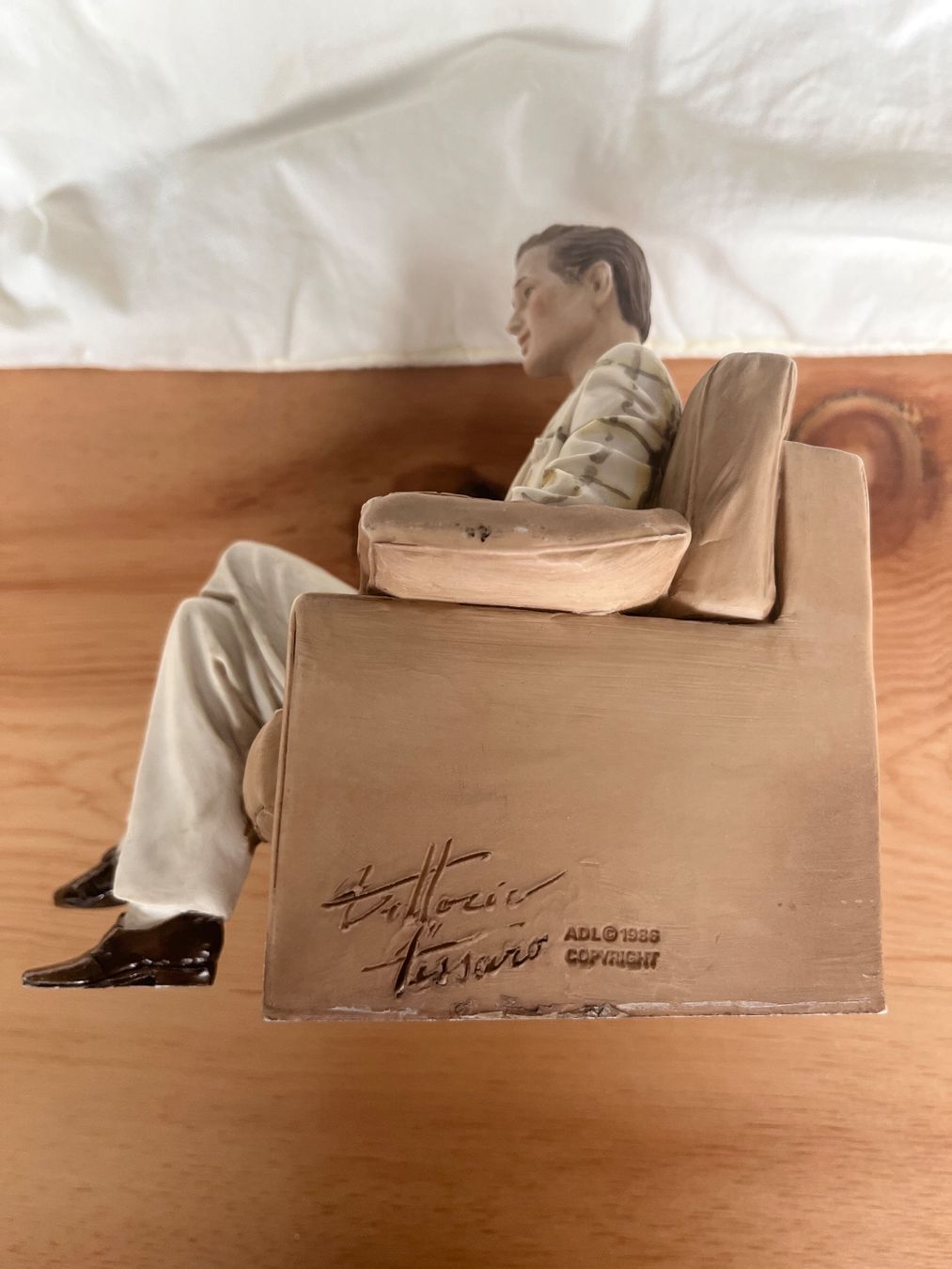 Statuette: Gentleman élégant Vittorio Tessaro 1986 – Usato da Chaumont venduto da Abigail1 1
