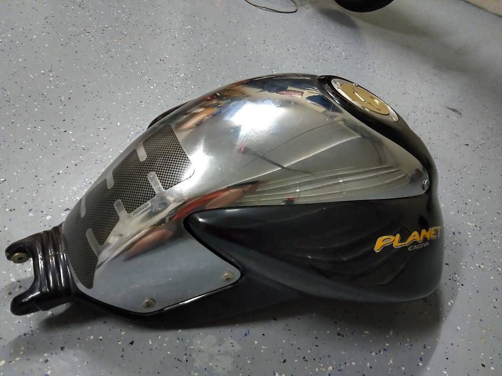 Accessori per altri veicoli: Tank Cagiva Planet 125 – Usato da Niederhasli venduto da madmax23