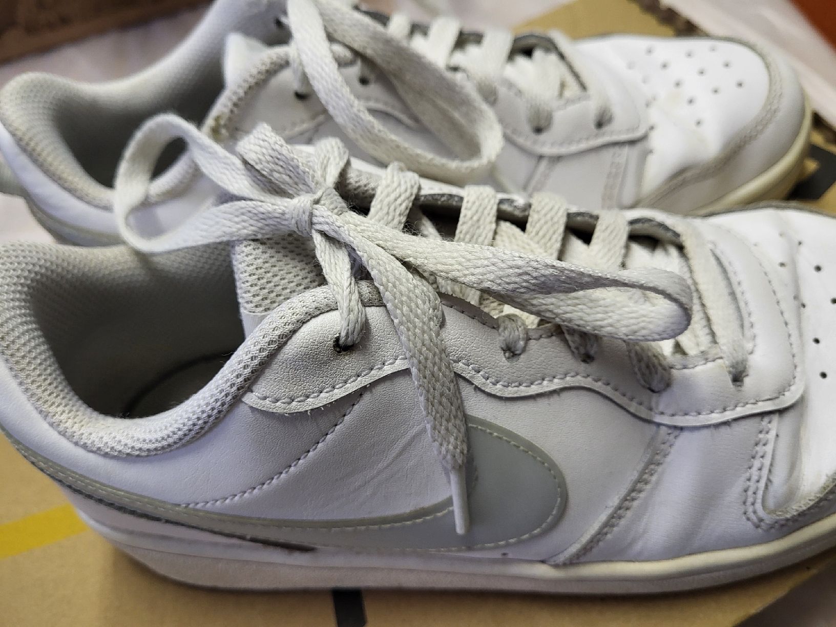 Nike Chaussures hommes: Sneakers der Marke Nike, Gr 38 – D'occasion à Nidau par Maltesers71 1