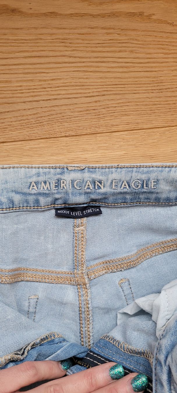 American Eagle Jeans: American Eagle Jeans High Waist Gr. 8 – Usato da Schwarzenburg venduto da Esja02 1