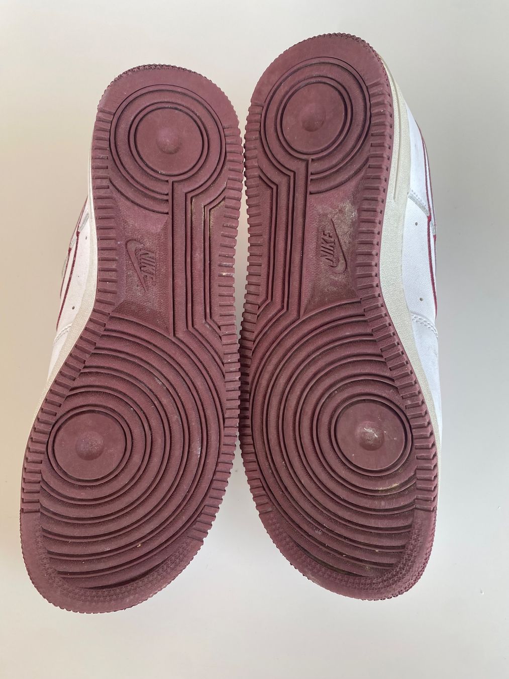 Nike Herrenschuhe: Nike Air 42 – Gebraucht aus St-Blaise von zelie_3 5