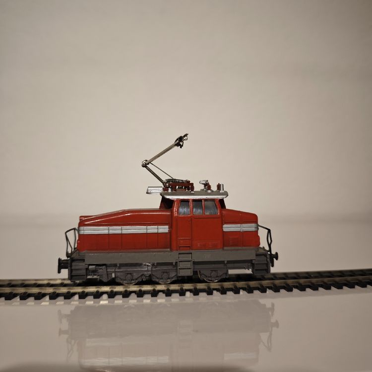 Rote Märklin Modell-Lokomotive EA 800 (Gebraucht) in Frick für CHF 30 ...