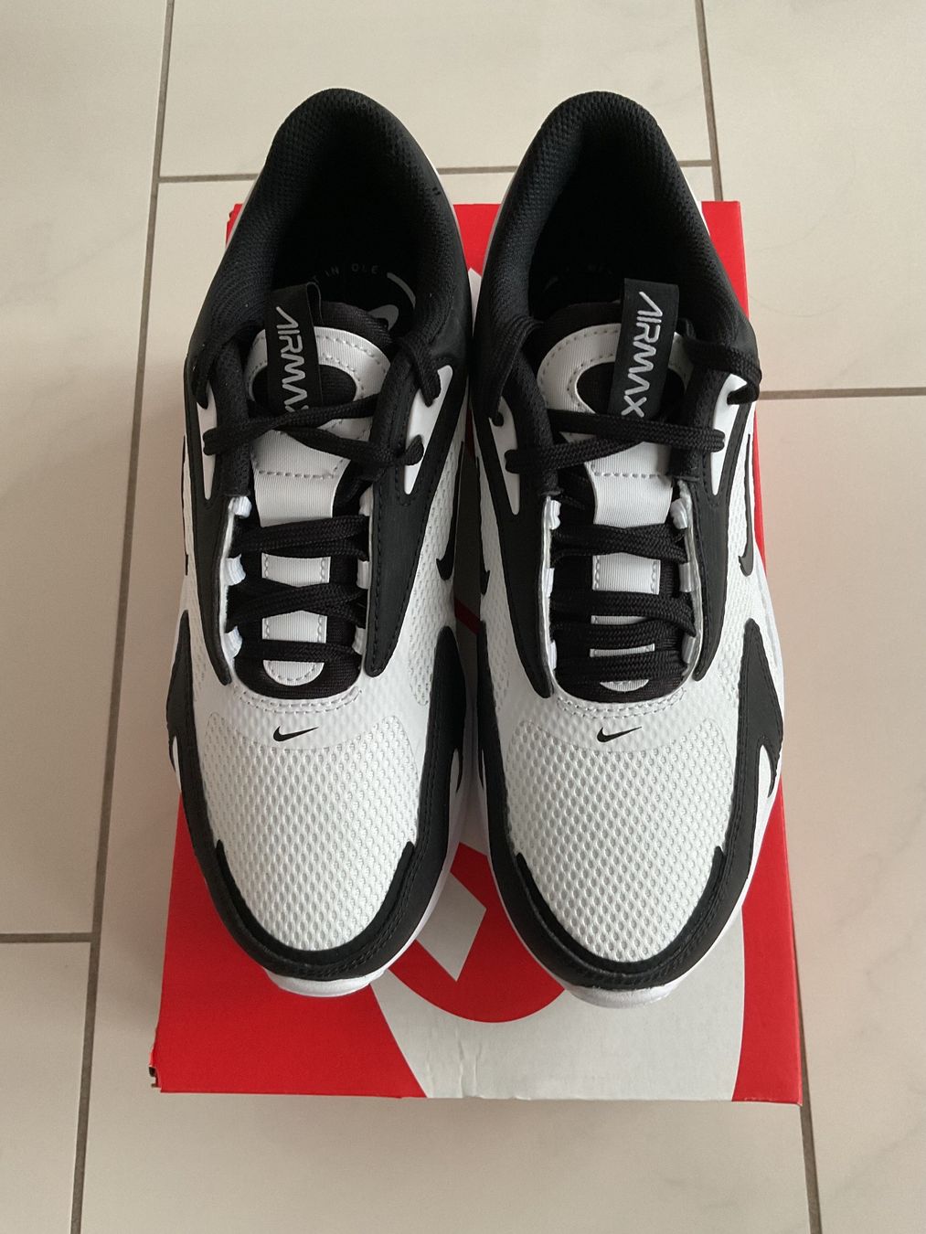 Nike Scarpe da donna: Nike Air Max Bolt Gr.40 – Nuovo e nell'imballaggio originale da Biel-Benken BL venduto da Sahra1 1