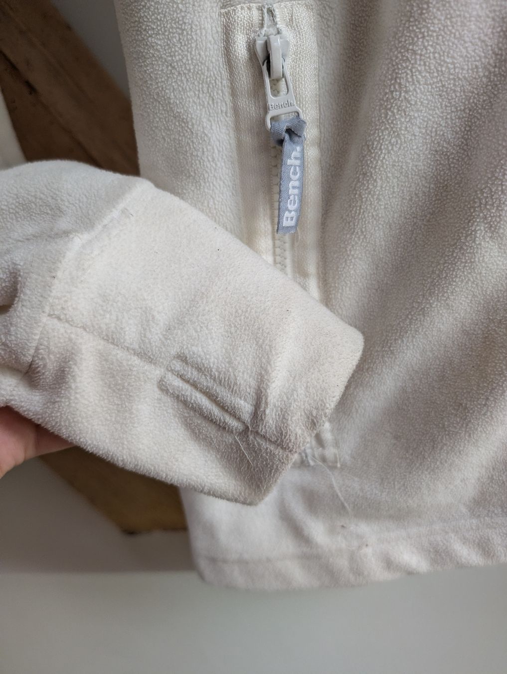 Bench Jacken: Bench Fleece Jacke mit Kapuze, Gr. M – Gebraucht aus Döttingen von se-ra 3