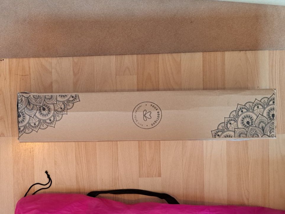Bodenmatten: Yogamatte. – Neu und originalverpackt aus Zürich von nic_dgn5 3