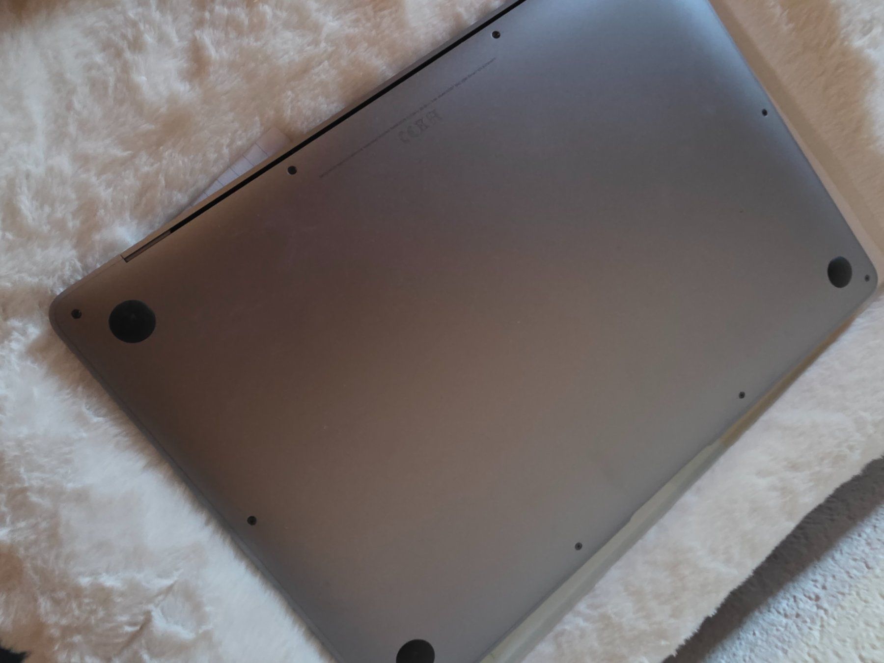 Apple Portables: Mac Book Air Neuwertig – Neuf (Voir description) à Lauperswil par Leona40 1