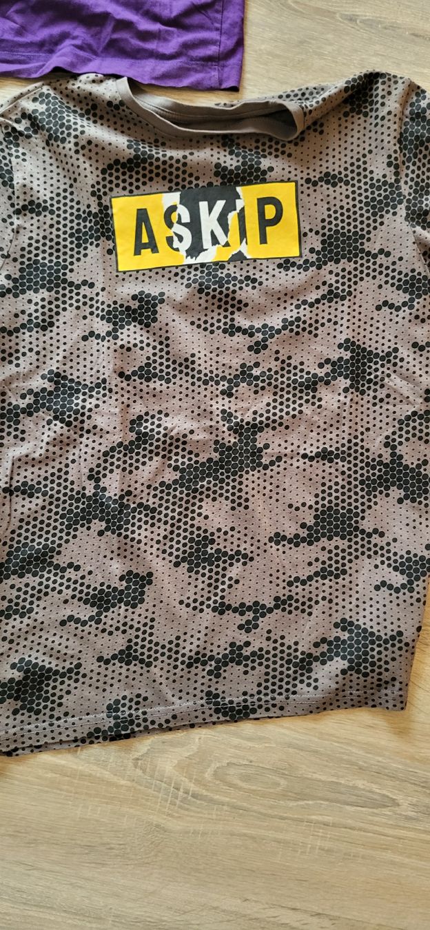 Camicie, T-shirt & Polo: T-shirt 170 – Usato da Plagne venduto da pnz75 1