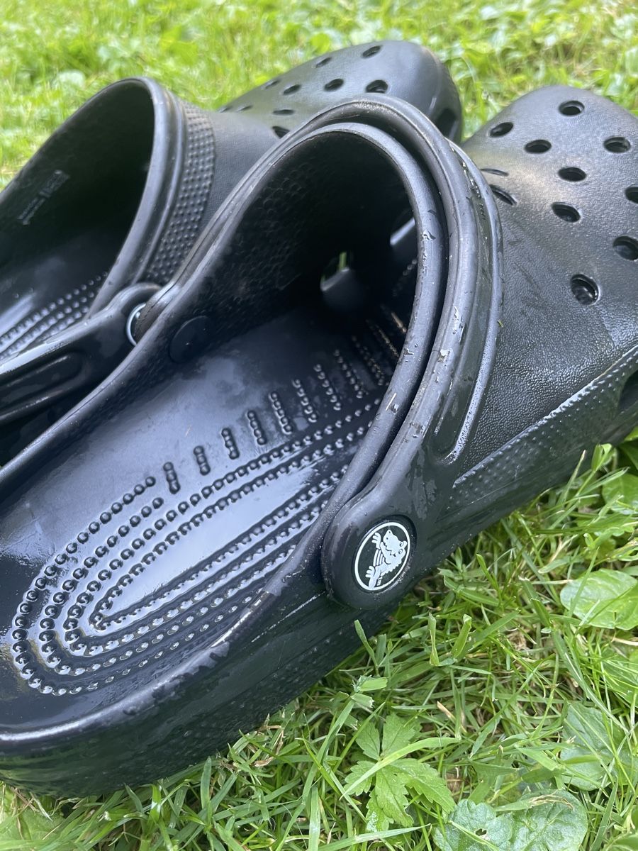 Crocs Chaussures hommes: Crocs schwarz, Gr. 9-11 – D'occasion à Zürich par debi28 3