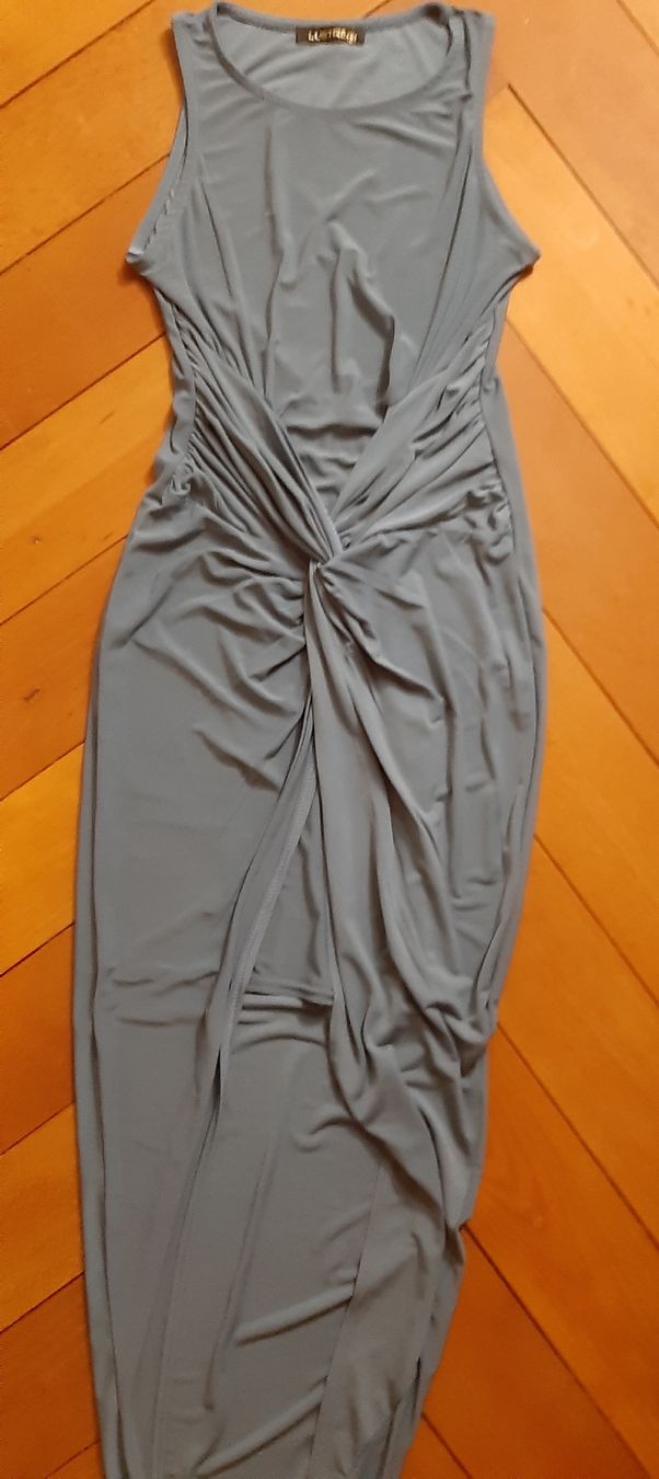 Kleider: Elegantes Kleid Gr. S – Neu und originalverpackt aus Zürich von Venecia25 1