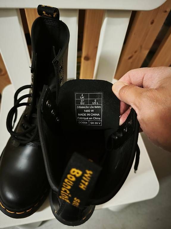 Scarpe da donna: Dr Martens Gr 37 – Usato da Winterthur venduto da Lariza 2