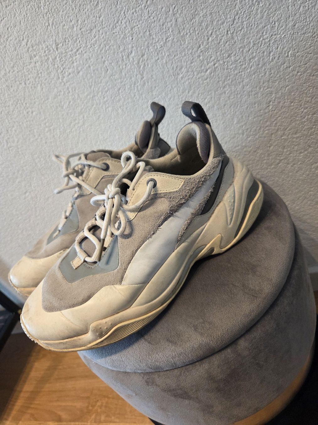 Chaussures femmes: Baskets – D'occasion à Biel/Bienne par Catia.Daniela01 1