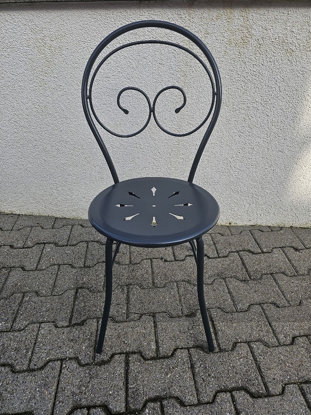 Set di tavolo e panche: Balkontisch Gartentisch 2 Stühle – Usato da Villnachern venduto da hasta08 1