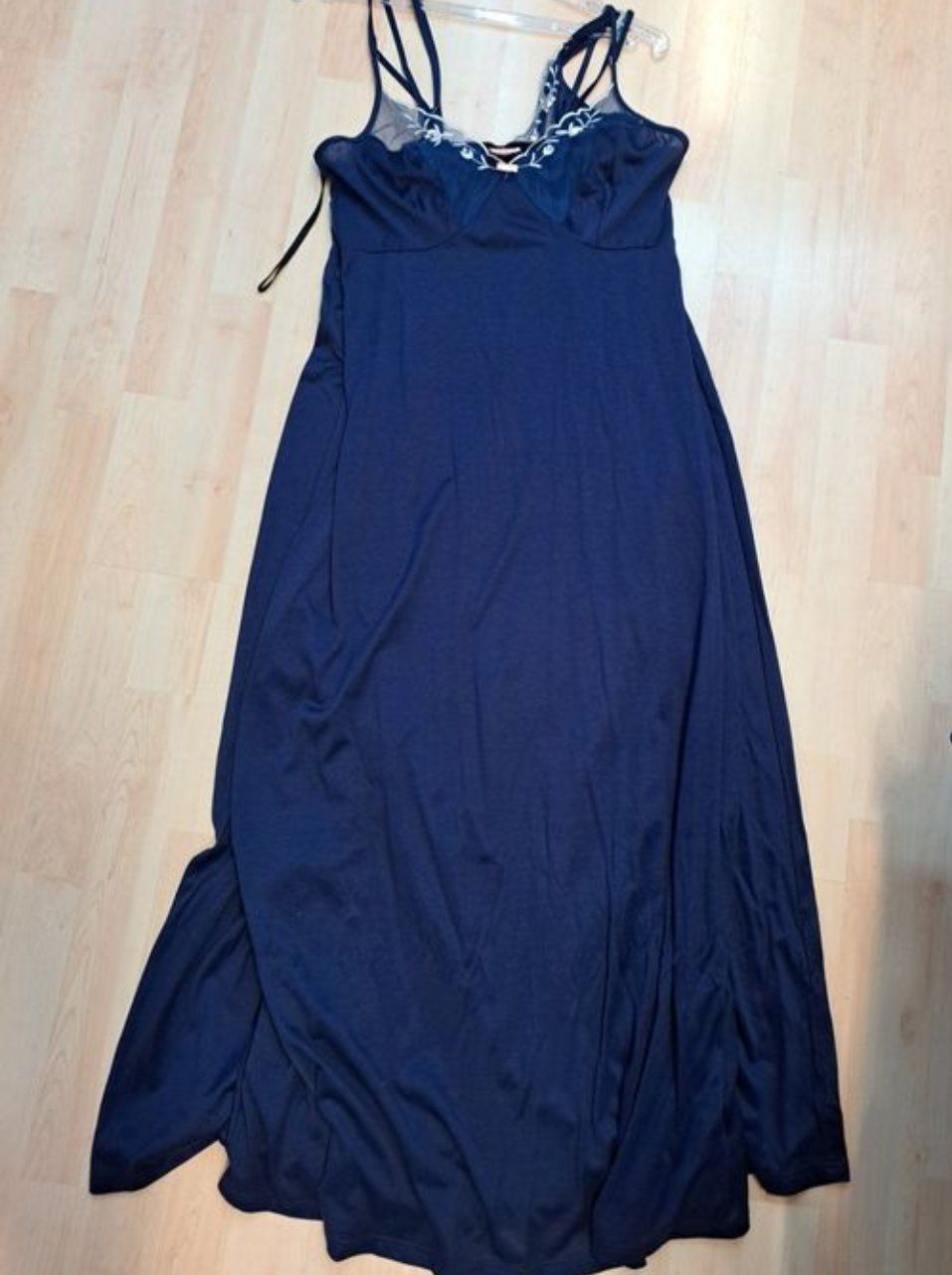 Triumph Negligees & Pigiami: Nachthemd Triumph Gr.40 neu! – Nuovo (secondo la descrizione) da Schiers venduto da bak007