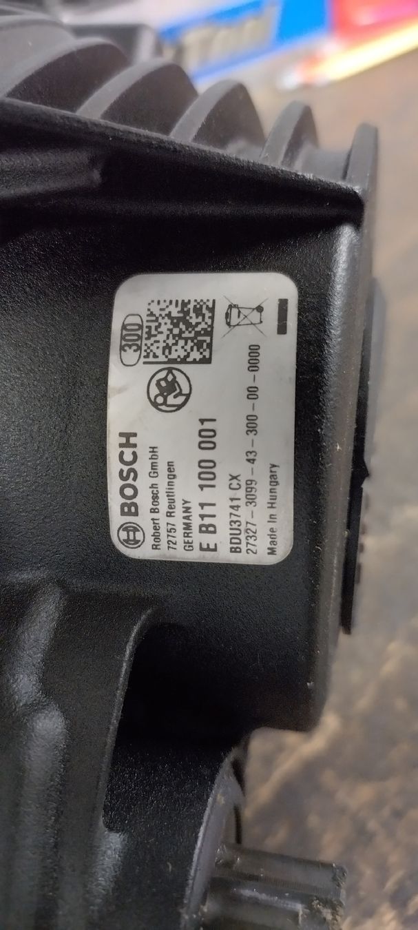 Bosch Motori: Bosch Performance Line CX BDU3741 | Mittelmotor – Usato da Hombrechtikon venduto da TheRock 5