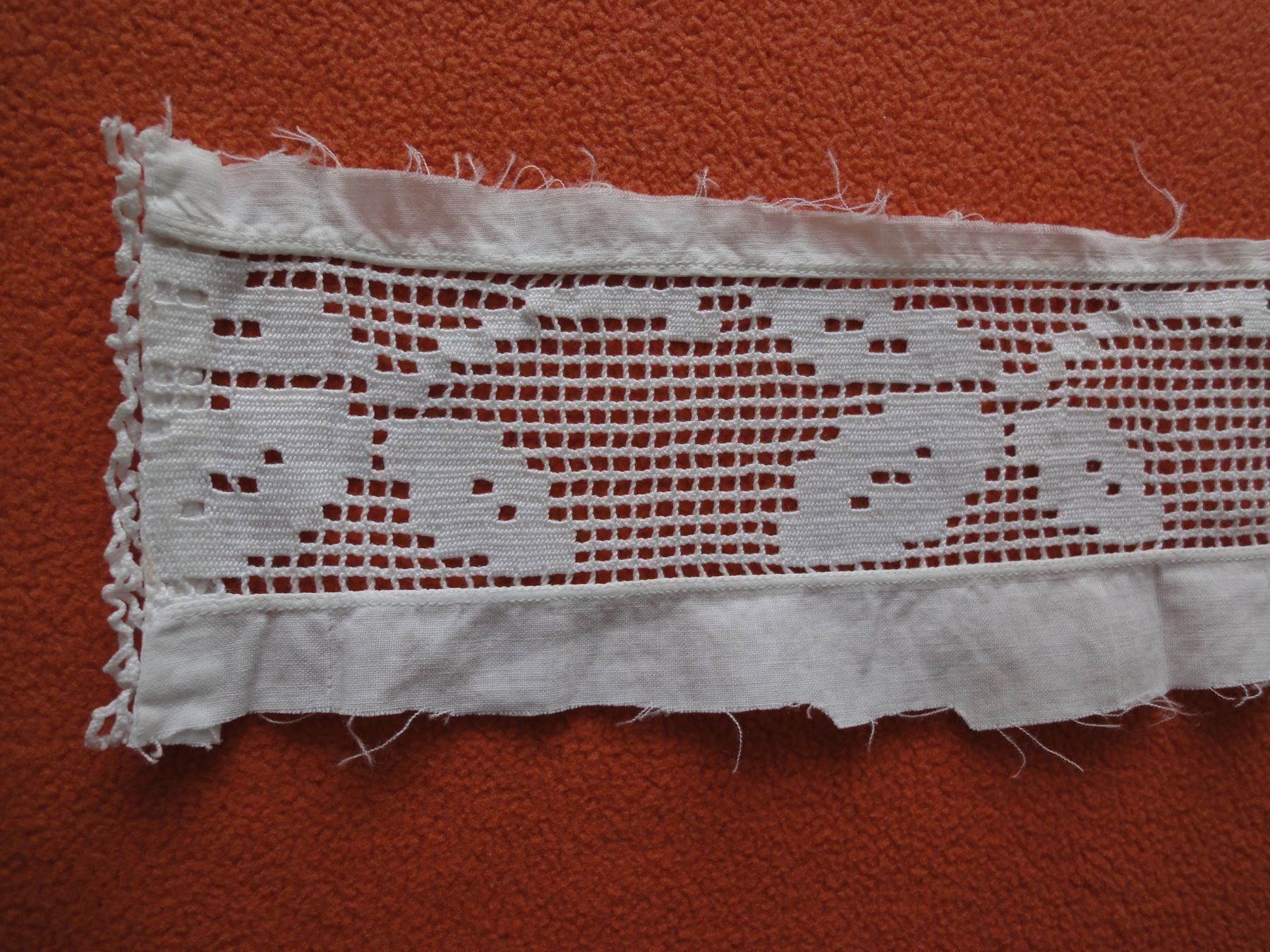 Stoffe: Alte Spitzen 5 cm. x 60 cm. – Gebraucht aus Chur von omonia 1