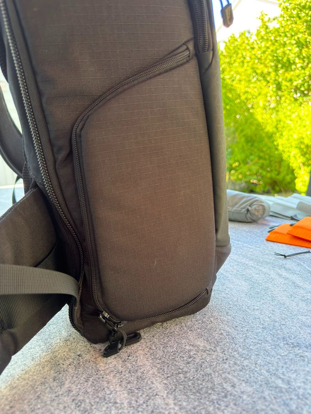 Lowepro Sacs à dos: Fotorucksack Lowepro FLIPSIDE BP 400 AW III – D'occasion à Reinach BL par Tscherrer 1