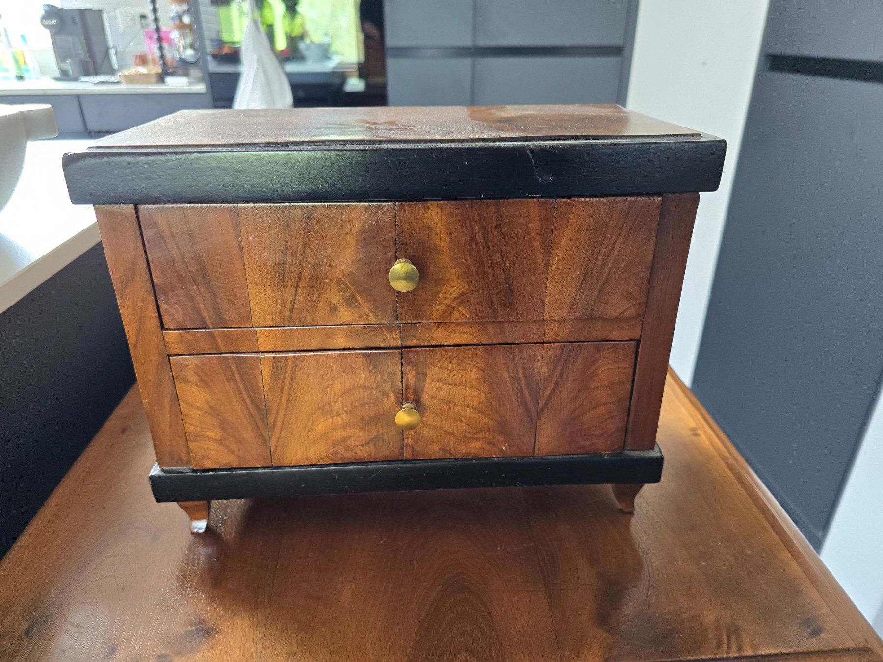 Cassettiere: Modellkommode aus Holz _H24.5_B32_T15.5 – Usato da Linden venduto da Rsushi 1