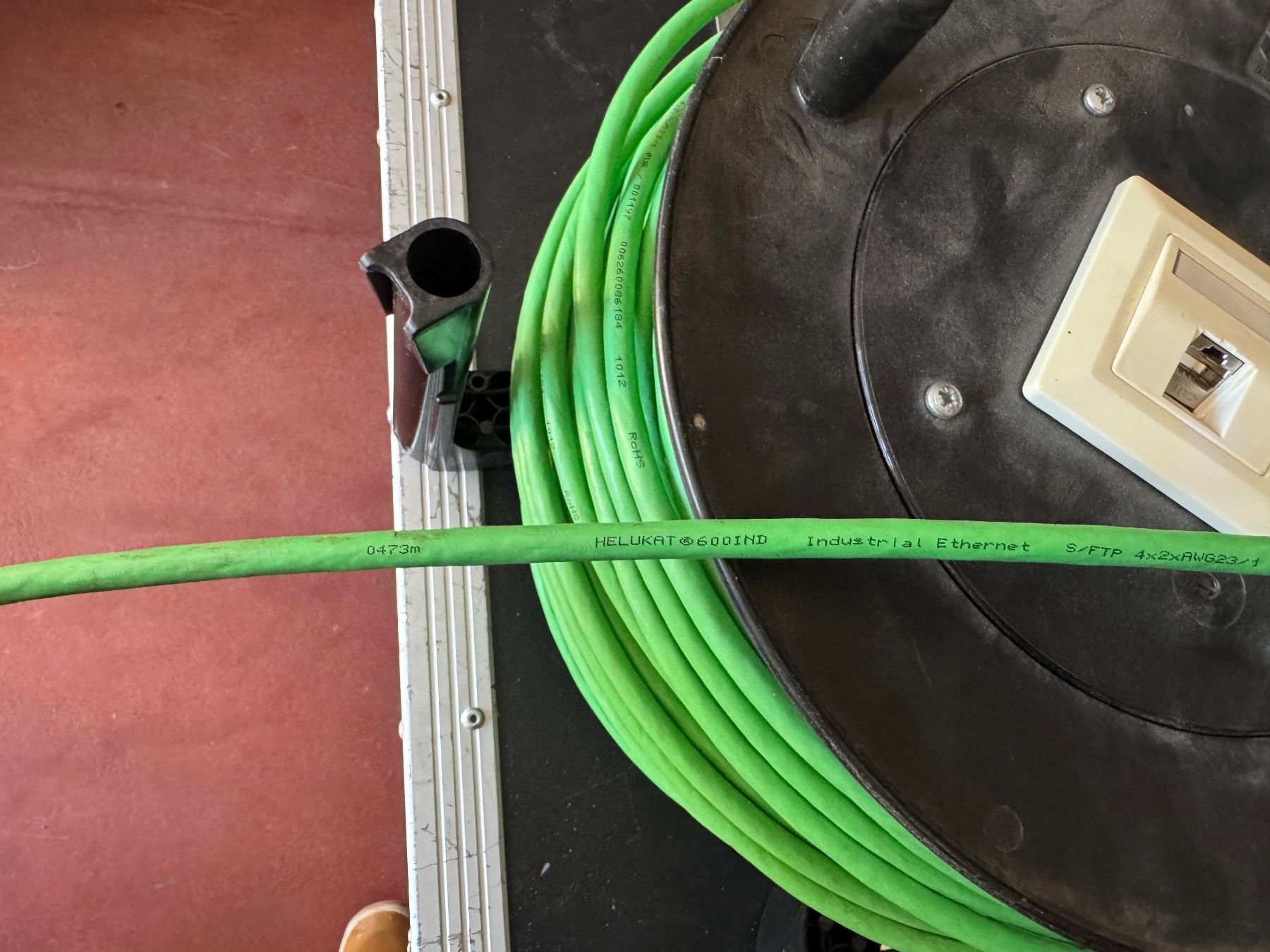 Cavi: Profi CAT 6A Kabelrolle 90m – Usato da Eiken venduto da Skylight