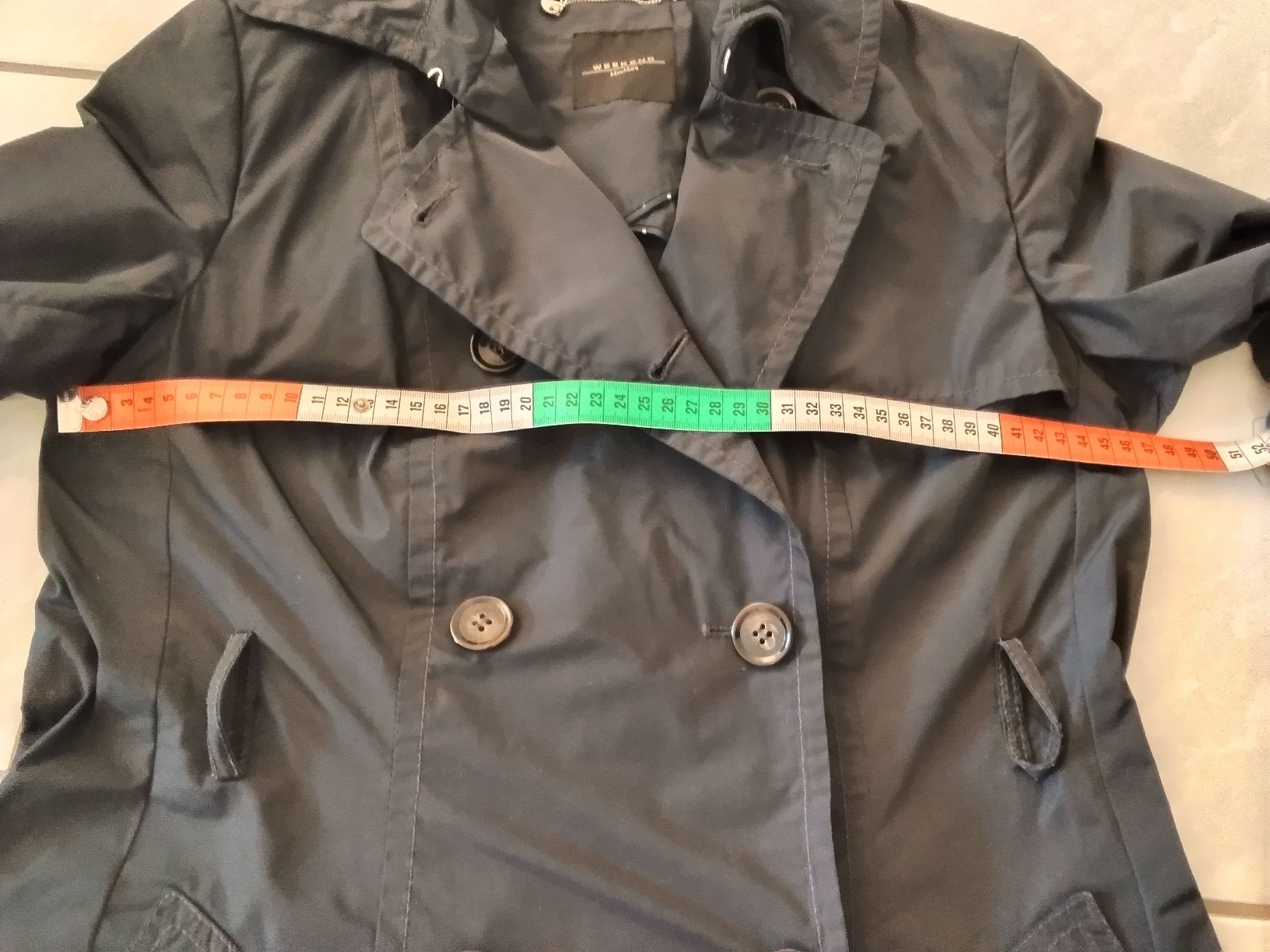 Max Mara Cappotti: Weekend Max Mara trench-coat, 36/S, imperméable, navy – Usato da Neuchâtel venduto da Virgule50 7