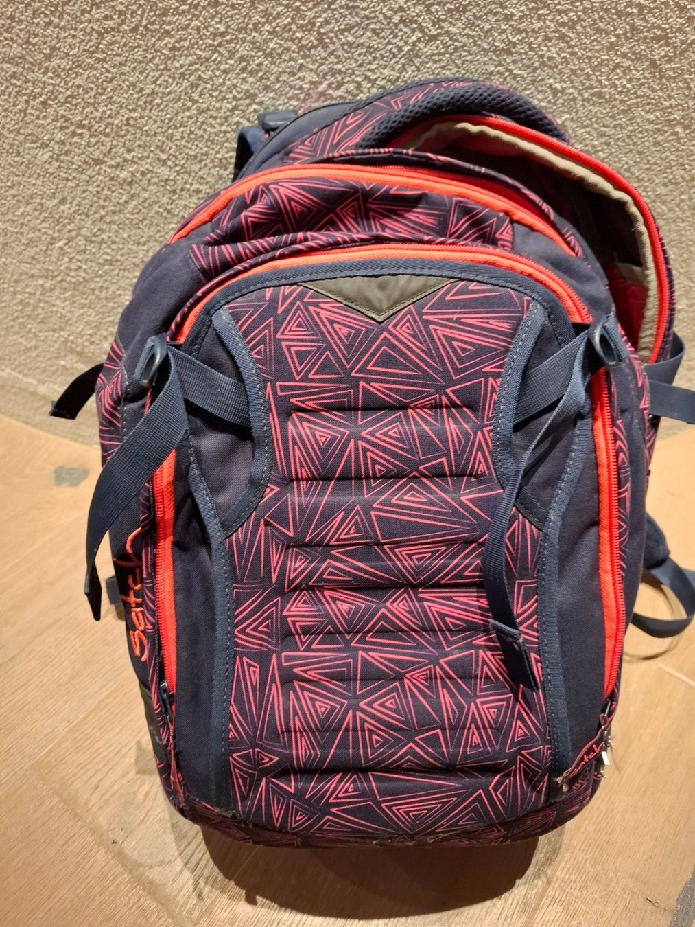 Satch Borse & Zaini: Satch Schulrucksack Pink Bermuda – Usato da Effretikon venduto da Pitm