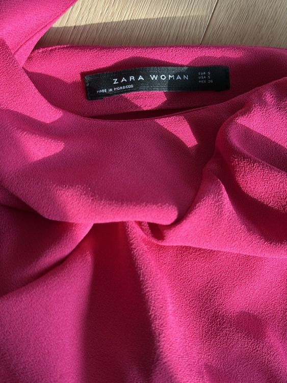 Camicette: Zara Fuchsia Flutter Sleeve Top - Summer, size S – Nuovo (secondo la descrizione) da Wetzikon ZH venduto da dor_rmq2 1