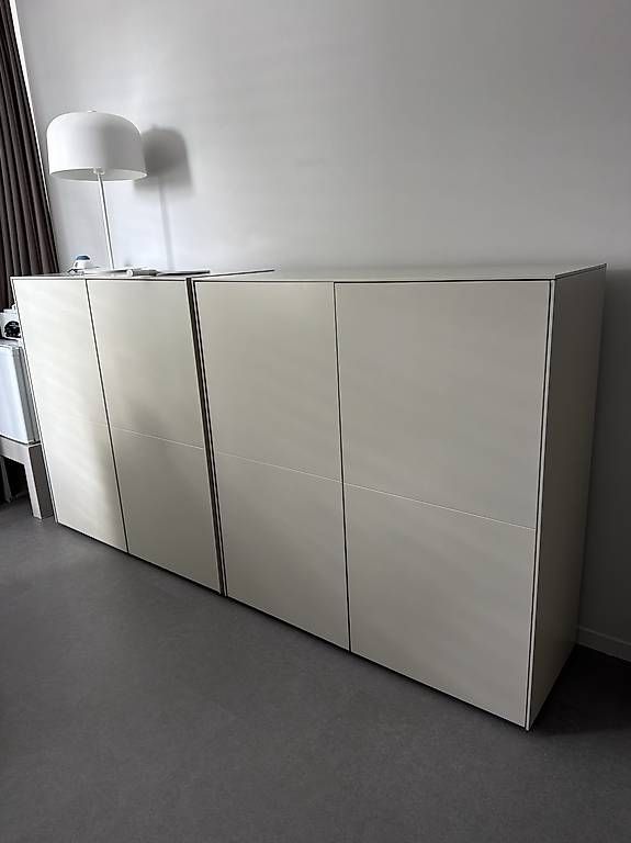 Cassettiere: Zwei moderne Sideboards in grau/taupe einzeln oder zusammen – Usato da Bülach venduto da EgiKrasniqi