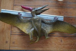 Xl Flugsaurier     ab 5.-