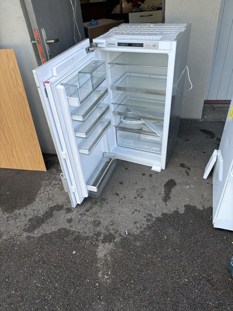 Frigoriferi: Kühlschrank Siemens – Usato da Regensdorf venduto da Luis3000 1