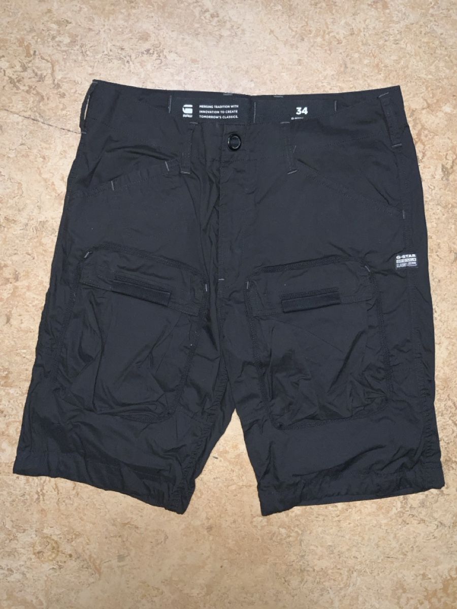 G-Star Hosen: GStar 3D Regular Cargo Shorts – Neu (gemäss Beschreibung) aus Trimmis von Trashtonne