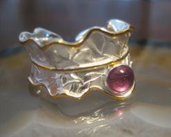 HANDGEM.S.925° WEISSG.GELB G. PINKTURMALINRING MP DM19; 19,5