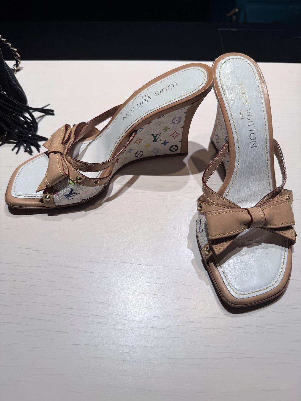 Louis Vuitton Scarpe da donna: Louis Vuitton Sandalen EU 38 – Usato da Küsnacht ZH venduto da leo_booth 1