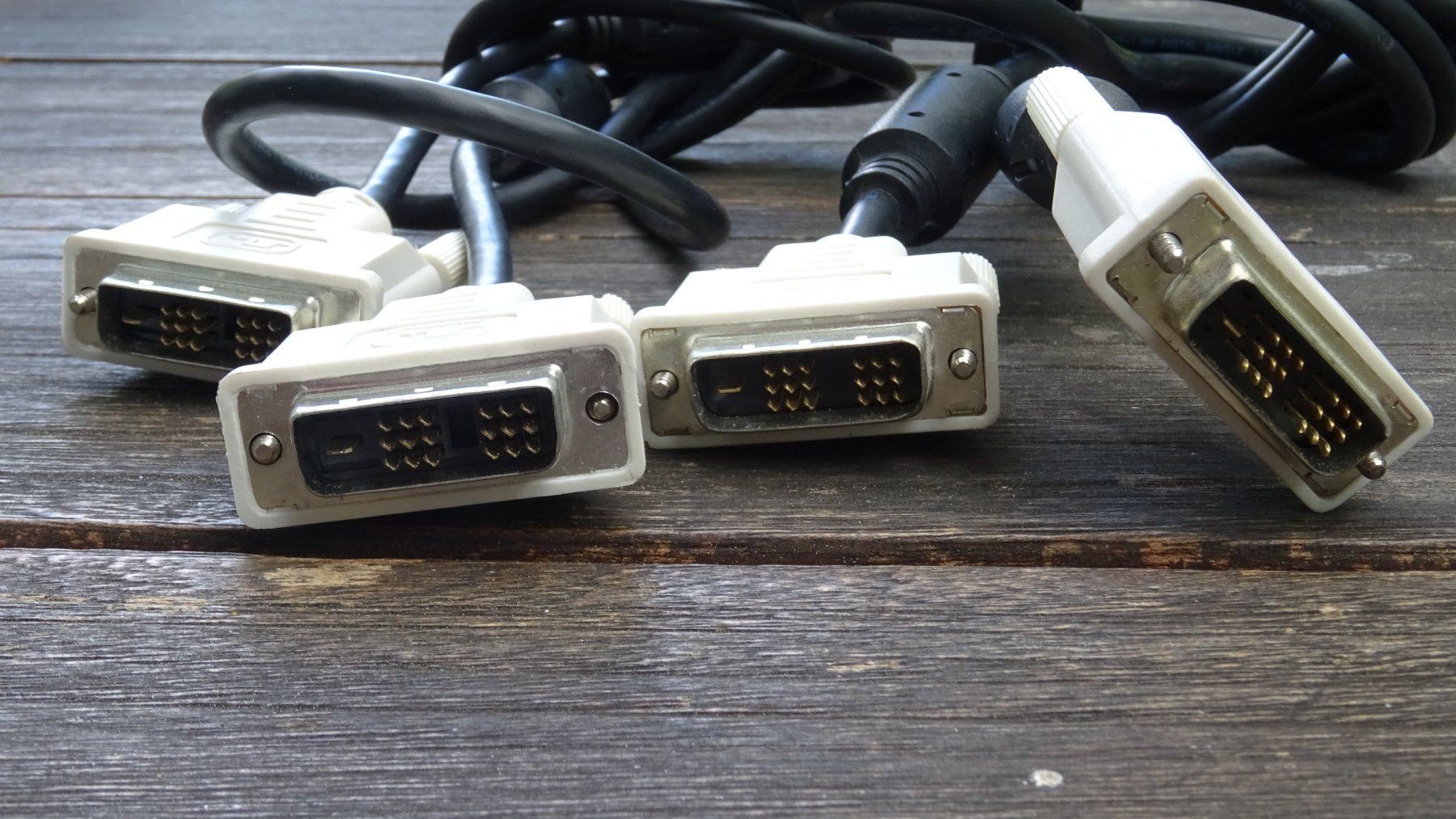 Cavi: DVI Kabel 1.5m (Single Link) – Usato da Riedholz venduto da Leo.L 2